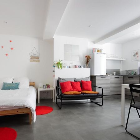 Charmant Studio, Au Coeur De La Ville De Riom Kültér fotó