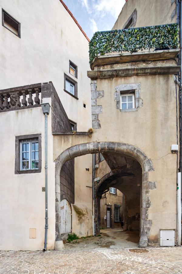 Charmant Studio, Au Coeur De La Ville De Riom Kültér fotó